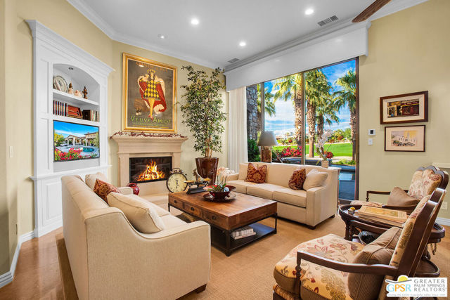 76434 Via Uzzano, Indian Wells CA: https://media.crmls.org/mediaz/2d1e64cb-78d7-4a7b-b23d-54c63f97f2a2.jpg