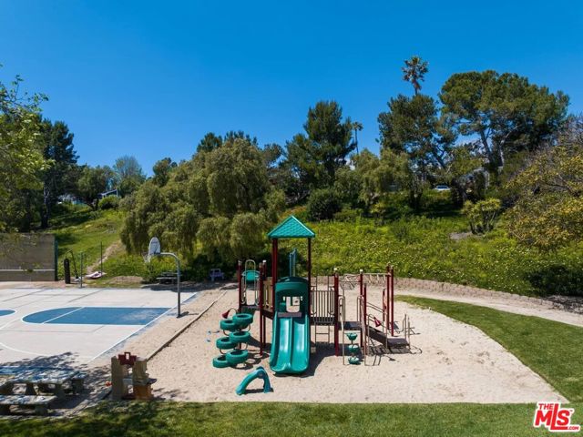 Drew Fenton | 99 Paradise Cove Road Malibu CA | MLS: 7290100
