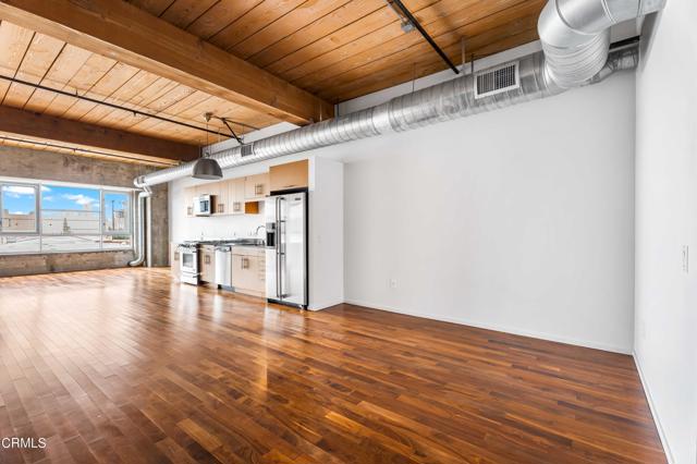 Detail Gallery Image 9 of 26 For 530 S Hewitt St #325,  Los Angeles,  CA 90013 - 1 Beds | 1 Baths