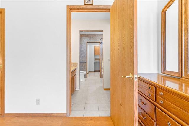 275 Nicholson Drive, Hollister CA: https://media.crmls.org/mediaz/2d20b7b6-c111-4a7e-a7fe-19c319b05d87.jpg