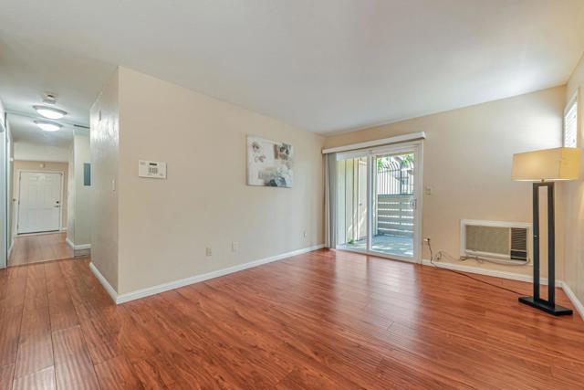 130 Monte Verano Court, San Jose CA: https://media.crmls.org/mediaz/2d211c88-d978-47e3-a955-d7ccb501307f.jpg