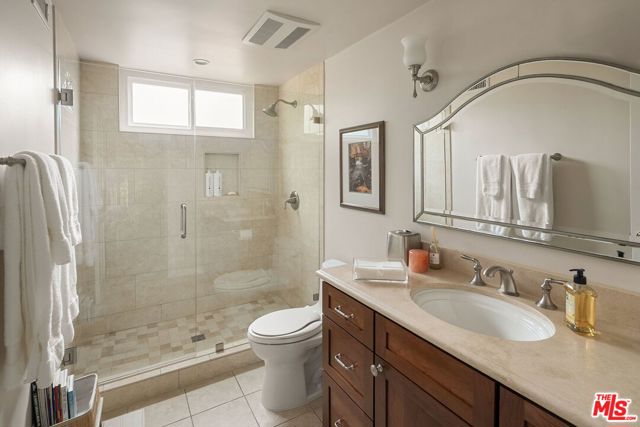 Drew Fenton | 837 N Bundy Drive Los Angeles CA | MLS: 7501781 Drew Fenton | 837 N Bundy Drive Los Angeles CA | MLS: 7501781