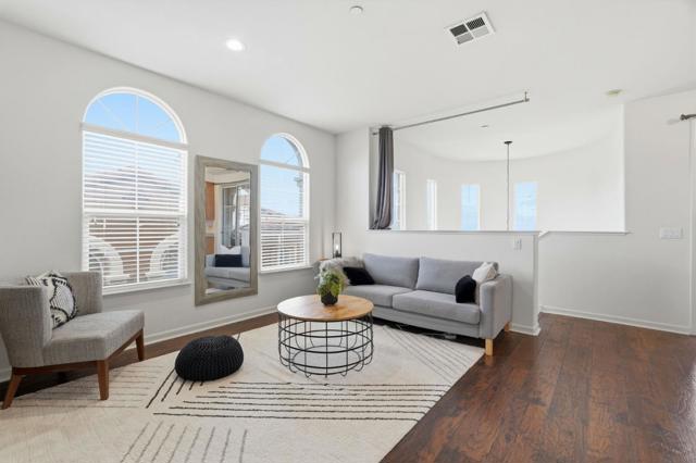 568 Altino Boulevard, San Jose CA: https://media.crmls.org/mediaz/2d22cecb-ddf7-44db-86a2-35db7d49593e.jpg