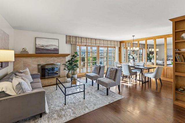 725 Palm Avenue, South San Francisco CA: https://media.crmls.org/mediaz/2d238f88-9ae8-49e0-b245-5be3c366b9be.jpg