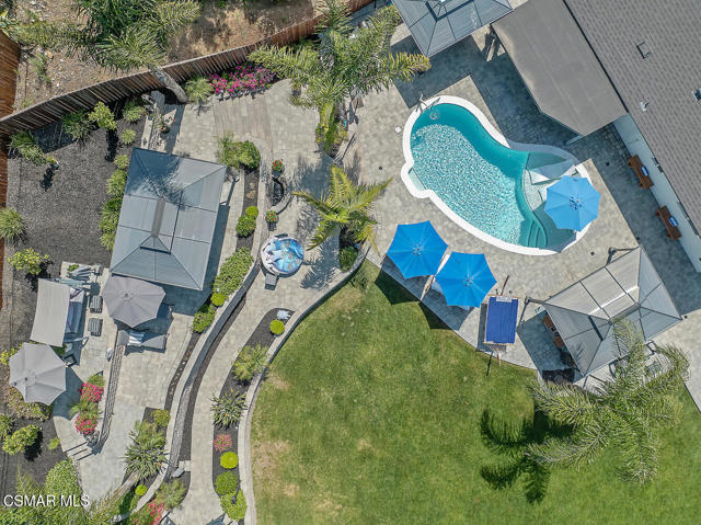 1233 Calle Olmo, Thousand Oaks CA: https://media.crmls.org/mediaz/2d248172-956b-4fe2-9c7a-173e2f52e91d.jpg