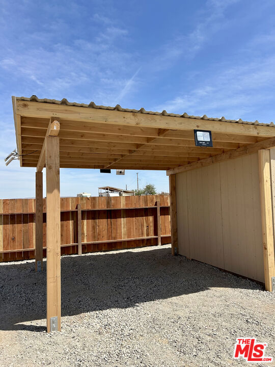 55 E Avenue D4, Lancaster CA: https://media.crmls.org/mediaz/2d249181-eb1c-4bec-a2f8-857a55f1f786.jpg