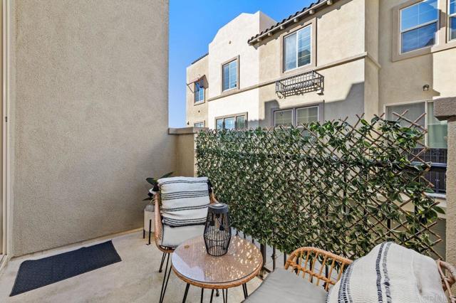 Detail Gallery Image 17 of 25 For 305 Cricket Ct., Santee,  CA 92071 - 3 Beds | 3 Baths