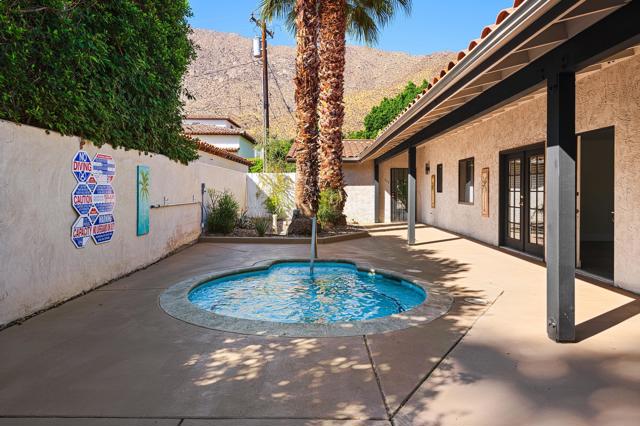Image 14 of 49 For 225 Cahuilla Road