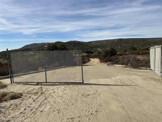 Detail Gallery Image 14 of 18 For 31282 Highway 94, Campo,  CA 91906 - 2 Beds | 1 Baths