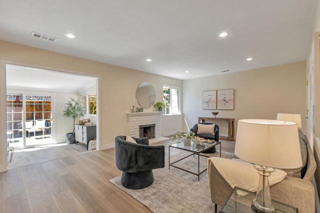 1040 Linda Drive, Campbell CA: https://media.crmls.org/mediaz/2d28458c-43cc-49a2-82a7-b08ccde6c598.jpg