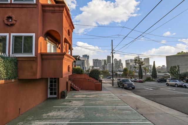 Image 47 of 48 For 2055 Albatross St