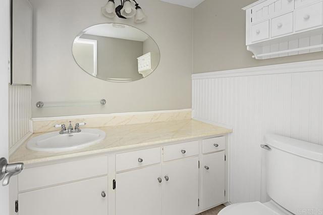 Image 14 of 28 For 685 Seacoast Drive