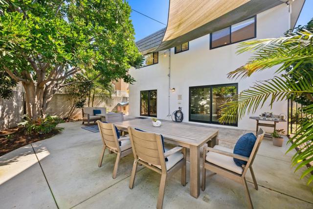 1611 San Luis Rey, Coronado CA: https://media.crmls.org/mediaz/2d29986c-ddc2-456a-ae63-9529a6a231e6.jpg