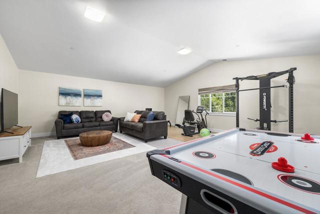 33 Polo Heights Road, Scotts Valley CA: https://media.crmls.org/mediaz/2d29b1cc-a239-4227-bc6a-a7f4f9bca30d.jpg