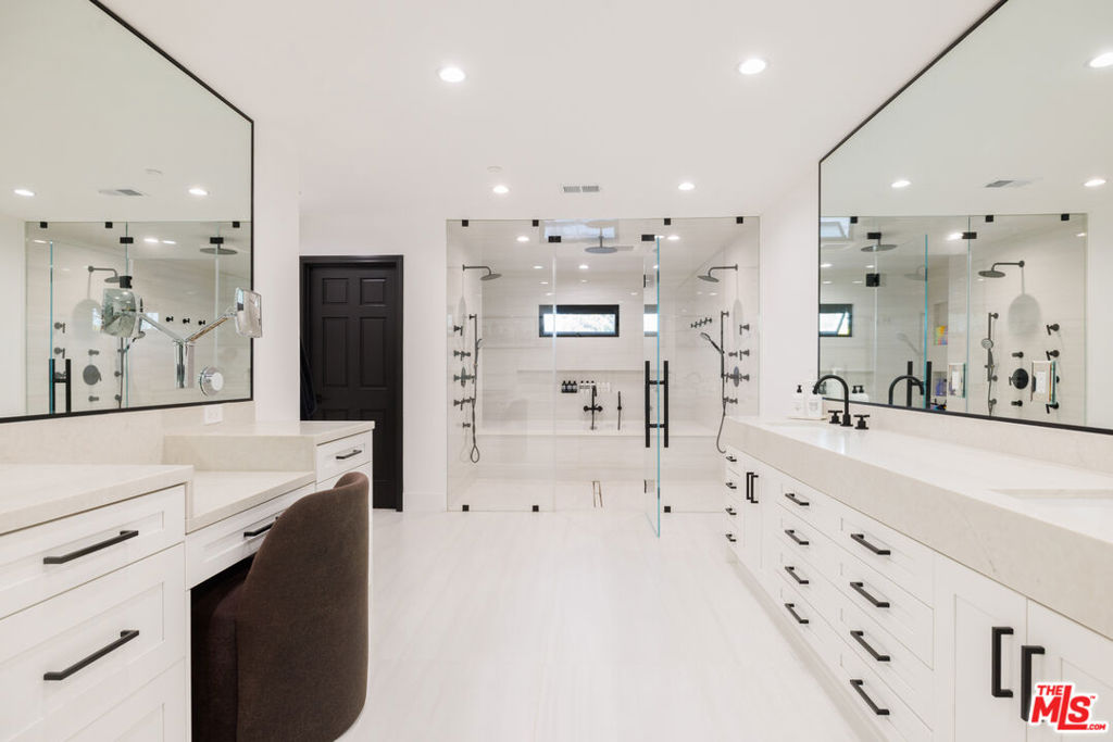 MLS #26939883 image #15
