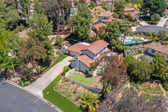 30625 Mira Loma Dr, Temecula CA: https://media.crmls.org/mediaz/2d2baeab-f671-430c-aa8e-054961836b80.jpg