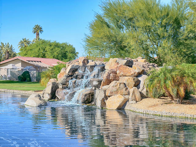 82550 Delano Drive, Indio CA: https://media.crmls.org/mediaz/2d2ca8cc-4750-4461-af67-3622de4e1208.jpg