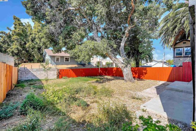 9431 Thermal St, Oakland, California 94605, ,Multi-Family,For Sale,Thermal St,41075743