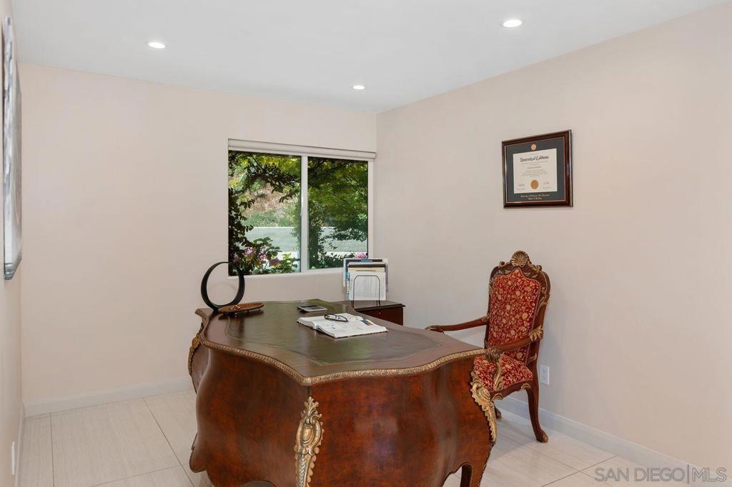 5441 Curie Way - photo 12