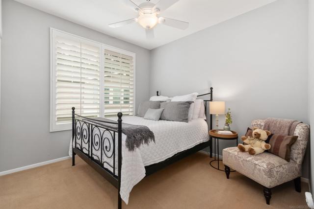 12029 World Trade Dr Unit 2, San Diego CA: https://media.crmls.org/mediaz/2d2d73fe-6746-44de-82b8-40ca7bd845c7.jpg