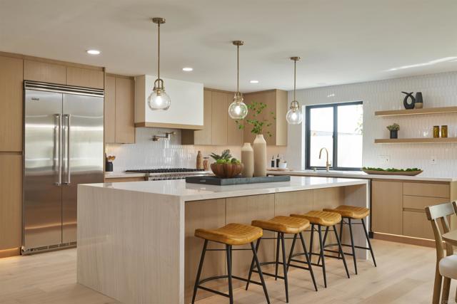 Detail Gallery Image 2 of 47 For 2465 Garfield St, Carlsbad,  CA 92008 - 4 Beds | 4/2 Baths