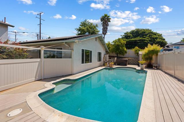 Detail Gallery Image 26 of 34 For 425 E Dougherty St, Fallbrook,  CA 92028 - 4 Beds | 2/1 Baths