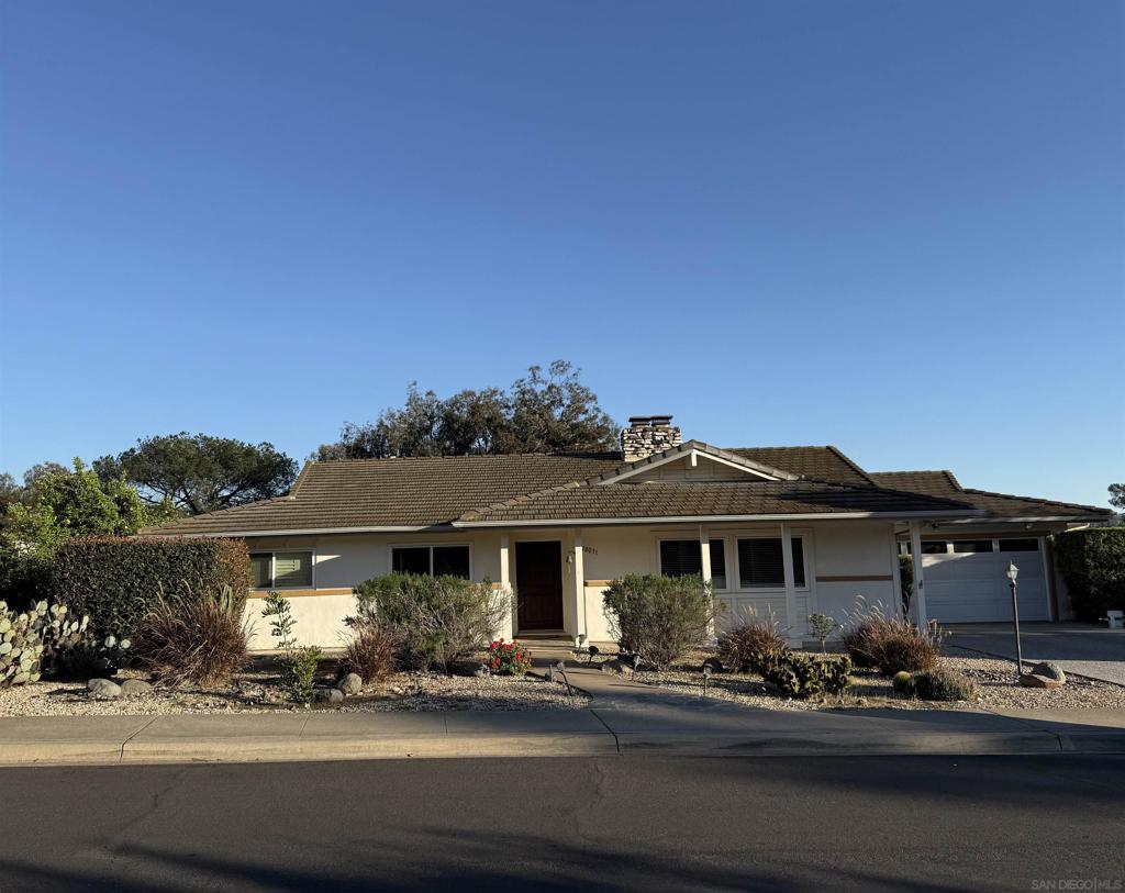 18031 Verano Dr - photo 2