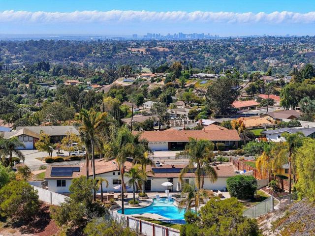 Detail Gallery Image 5 of 75 For 305 Camino Del Cerro Grande, Bonita,  CA 91902 - 5 Beds | 4 Baths