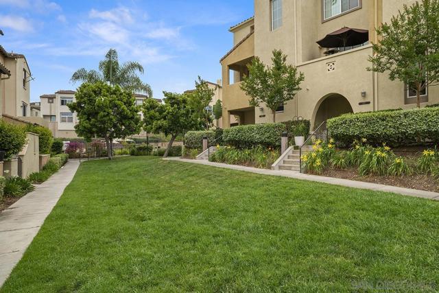 644 Hatfield Dr, San Marcos CA: https://media.crmls.org/mediaz/2d2f2059-cf8c-45ef-a3af-0b750bf96e03.jpg