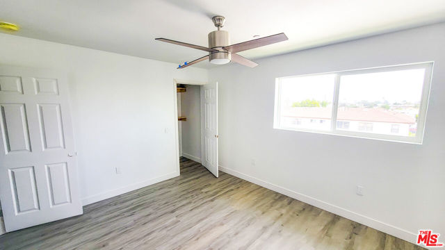 11503 S New Hampshire Avenue, Los Angeles CA: https://media.crmls.org/mediaz/2d2f9a09-ee64-4589-8554-36323b75523e.jpg
