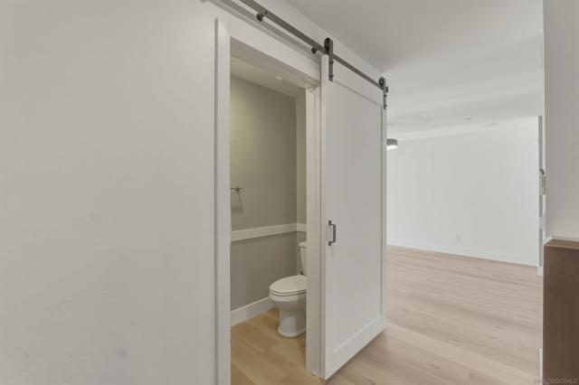 1634 Fairlead Avenue, Carlsbad CA: https://media.crmls.org/mediaz/2d2fb020-089e-41ae-937e-dac498270f25.jpg