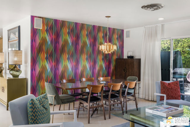 780 S Palo Verde Avenue, Palm Springs CA: https://media.crmls.org/mediaz/2d30092f-313e-4698-b8ee-003026ea74c8.jpg