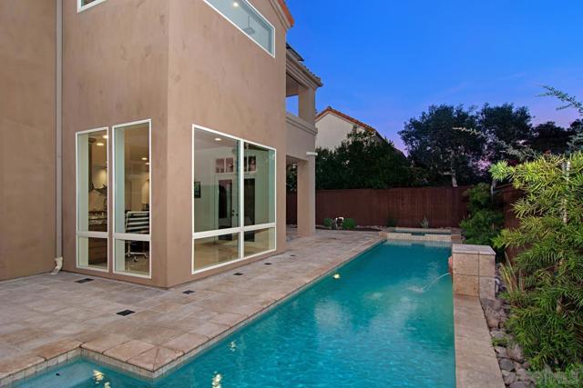 927 Tingley Lane, San Diego CA: https://media.crmls.org/mediaz/2d302d09-6212-4b24-b2f1-6b21bf3cd3c8.jpg