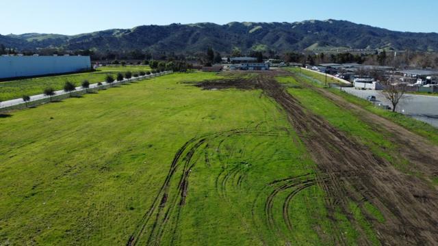Image 4 of 12 For 5680 Monterey Road