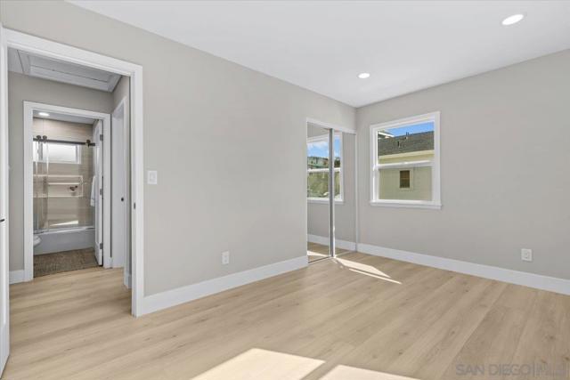 Image 24 of 42 For 803 Vanitie Ct
