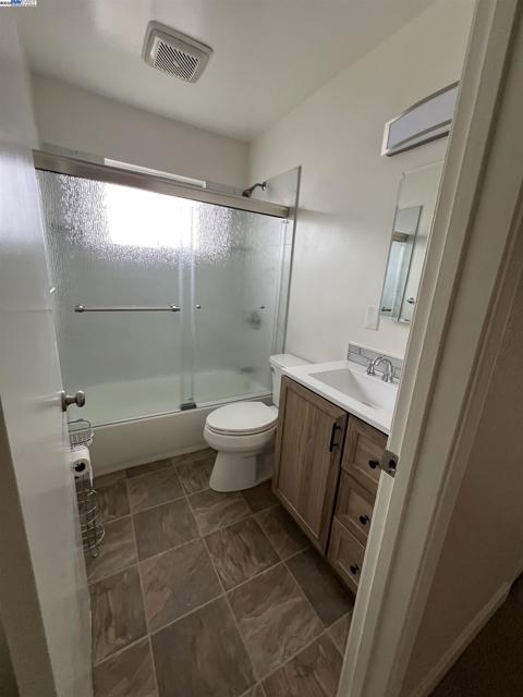 36976 Mulberry St, Newark CA: https://media.crmls.org/mediaz/2d323b64-f3f7-42c6-a6f9-d74bfa5daa0e.jpg