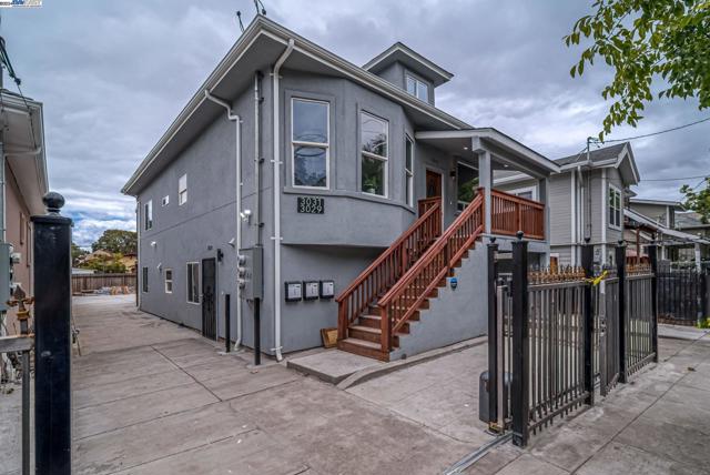 Image 5 of 53 For 3031 Logan St