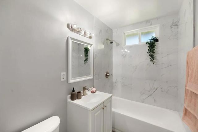 695 W Valley Drive, Campbell CA: https://media.crmls.org/mediaz/2d34006d-2b5e-4635-b051-65537c1583ae.jpg