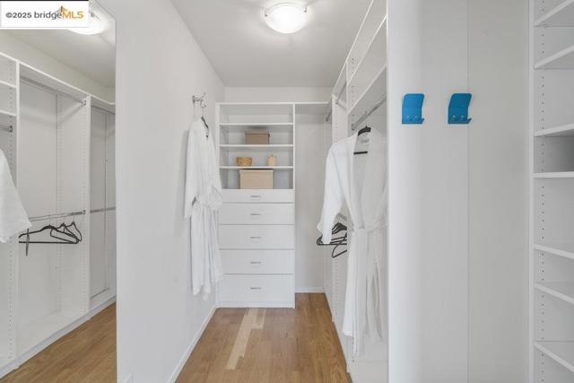 8715 Don Carol Drive, El Cerrito CA: https://media.crmls.org/mediaz/2d344c72-7c8a-4658-b8cc-ca02a2f6a051.jpg