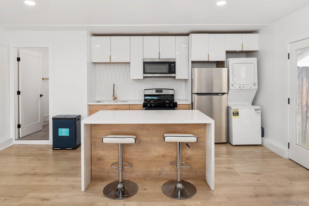 MLS #250043147SD image #27