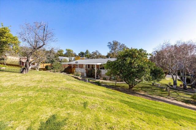 Detail Gallery Image 36 of 50 For 18218 Paradise Mountain Rd #81,  Valley Center,  CA 92082 - 2 Beds | 2 Baths