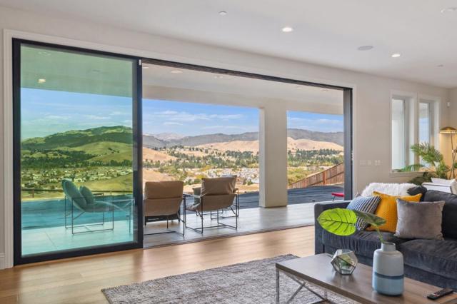 6246 Massara Street, Danville CA: https://media.crmls.org/mediaz/2d3838ed-16ec-4aba-863a-76c1d19b8973.jpg