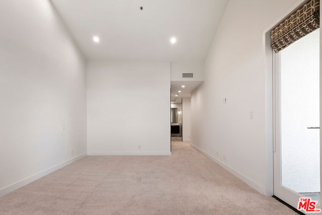 2142 Century Park Lane, Los Angeles CA: https://media.crmls.org/mediaz/2d3894d3-8fb0-4386-afe2-bf5920efbc6e.jpg