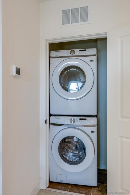 6861 Secano St, San Diego CA: https://media.crmls.org/mediaz/2d3a9416-94be-4695-ba67-c656091427d5.jpg