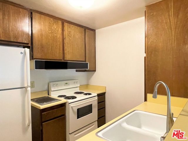8740 Tuscany Avenue, 106 photo 5