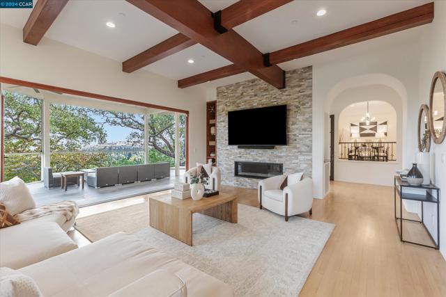 Image 11 of 56 For 200 Kirkcrest Ct