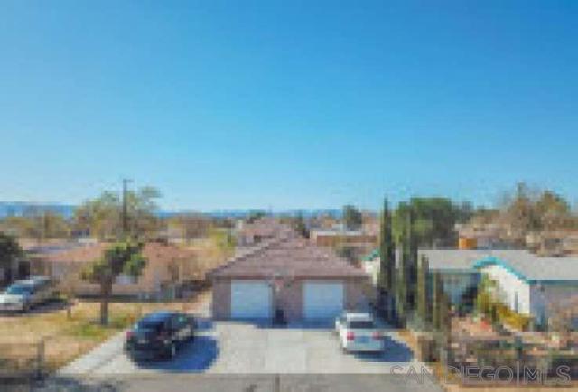 16475 Vine St, Hesperia, California 92345, ,Multi-Family,For Sale,Vine St,240025582SD