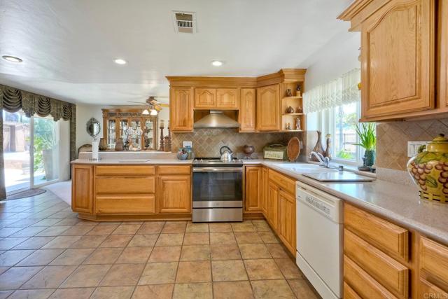 Home for Sale in Valley Center