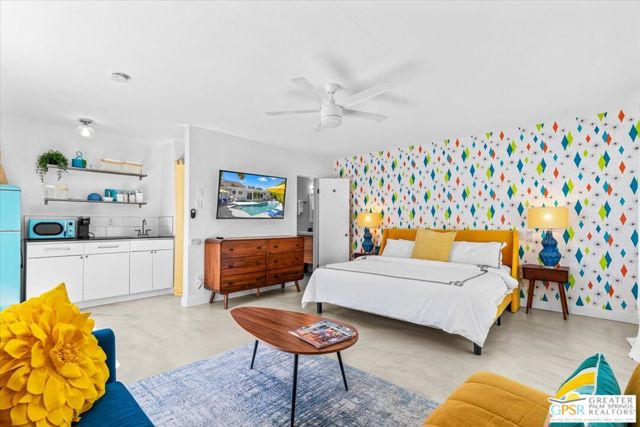 2324 N Girasol Avenue, Palm Springs, CA 92262