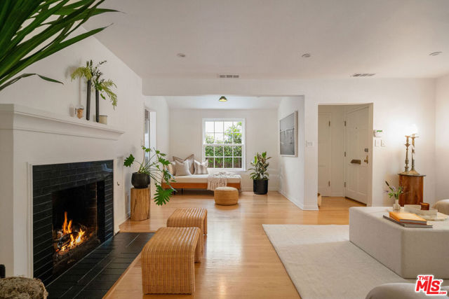 652 Bienveneda Avenue, Pacific Palisades, California 90272, 3 Bedrooms Bedrooms, ,2 BathroomsBathrooms,Single Family Residence,For Sale,Bienveneda,24451429